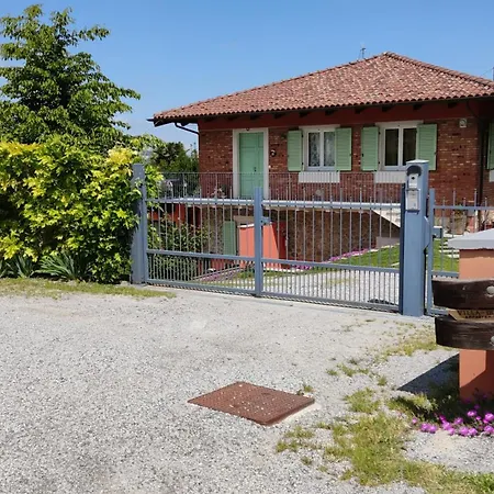 公寓 Olga Nelle Langhe *